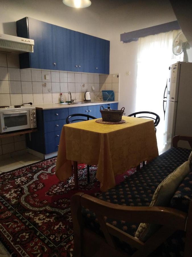 "Αρμονία" Διαμερισμα, Καλαματα-"Harmony" Apartment, Kalamata Exteriér fotografie